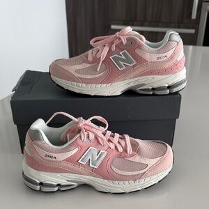 New Balance 2002R Pink Sand Sneakers size 7 women